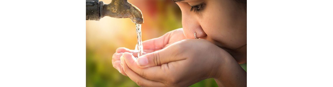 Предизвикателствата на питейната вода: Интересът, Необходимостта и Иновациите